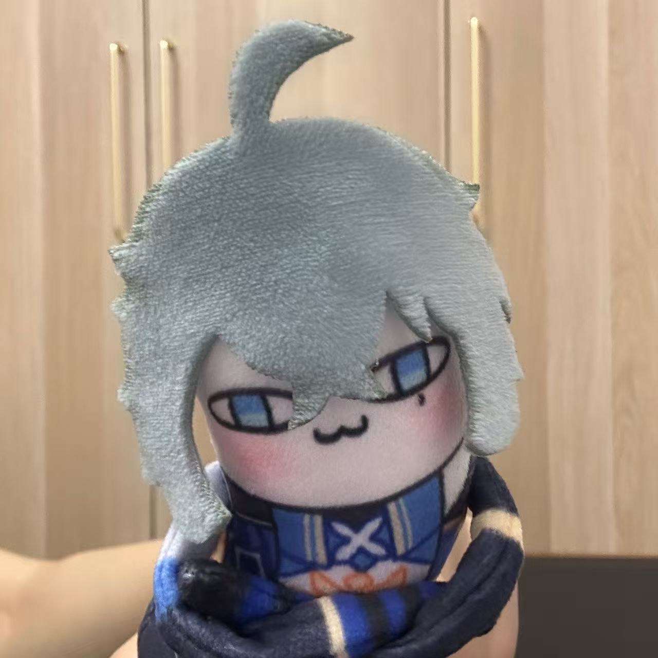 18cm 재미있는 겐신 임팩트 로헨 플러시 장난감 로헨 - Cosplay Prop Bag 리뷰 및 가격